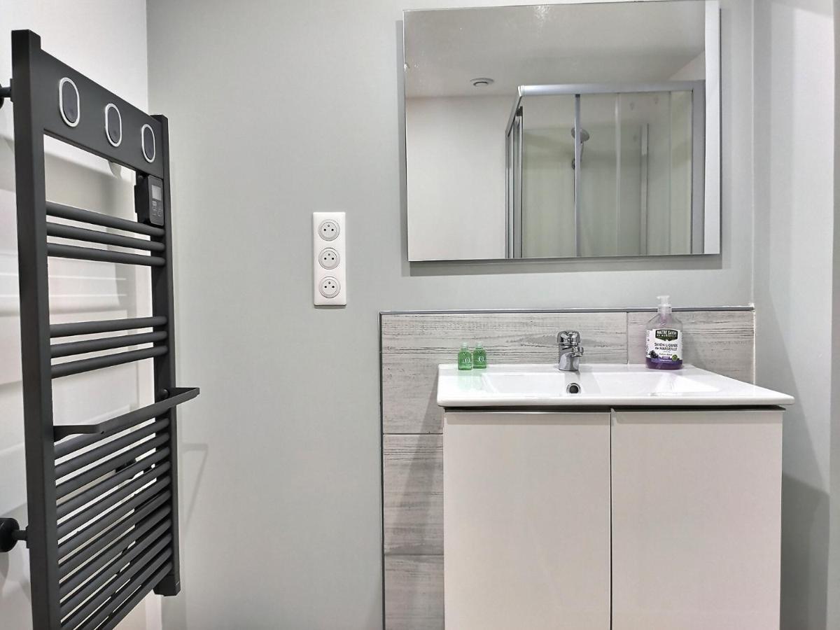 Le Tisseur De Reves - Parking Gratuit - Clim - Netflix Apartment Albi Bagian luar foto